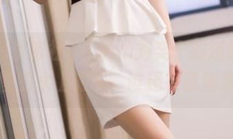 IMiss爱蜜社 – Lynn刘奕宁的浴缸：一场美图的水上派对，谁还在意湿发啊！