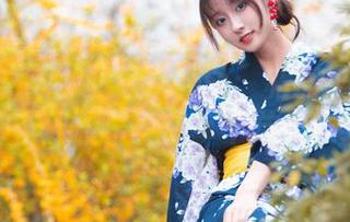 Luisa_零纱的瑜伽美图：私房里的每个角落都在闪耀，真想拿个放大镜细看！