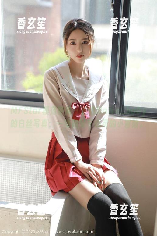 MFStar模范学院 - 走进NaNa_baby的白丝写真：一场视觉与心灵的小冒险。