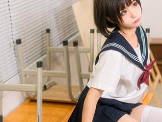 教室JK制服+高清壁纸=喵糖映画给你想要的青春气息！