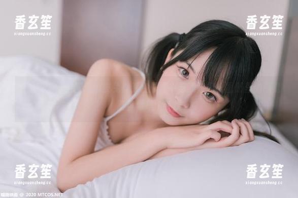 喵糖映画：当樱岛麻衣兔女郎在原图中与我对视，图册里的感觉，简直像是个梦境！