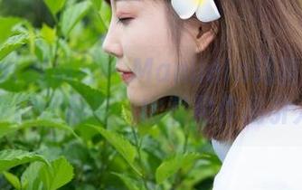 MiStar魅妍社 – Manuela玛鲁娜在无圣光中翩翩起舞，比基尼作品引人入胜