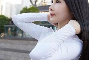 MiiTao蜜桃社 – 露西Lucy的豹纹写真：让人忍不住想问，哪种吃法更好看？