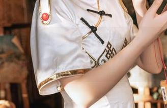 Quan冉有点饿，旅拍新套图：当美丽与美食碰撞，会产生怎样的火花？