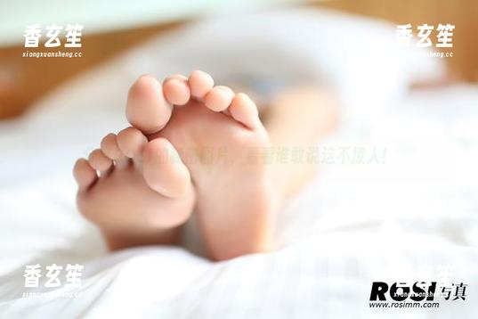 分享ROSI的秘密图片，看看谁敢说这不撩人！