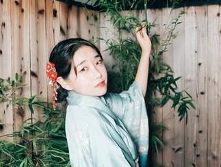 免费美图看不停！Sonson(손손)的居家风格，随时随地都能get。