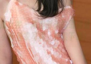 TGOD推女神 – 闲暇时光的最佳伴侣：艾小青居家写真，赶紧下载！