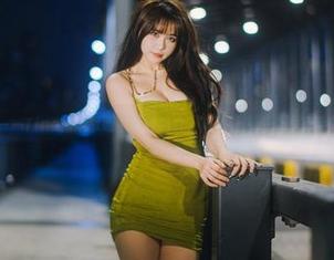 原图精选——Tina很妖孽呀的吧台喵女，简直让人想永远沉迷在酒吧里。