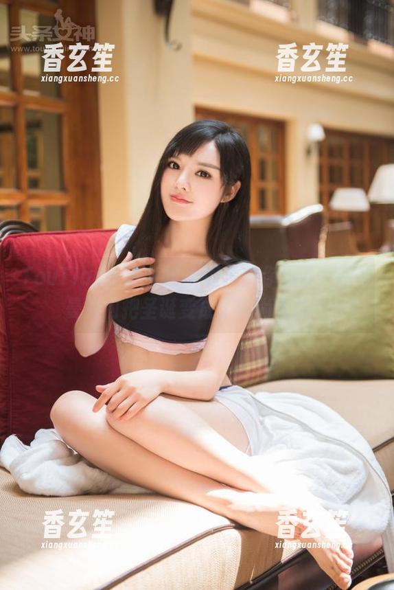 TouTiao头条女神 - 图片带你见证，陈怡曼如何把圣诞变成了时尚大片！