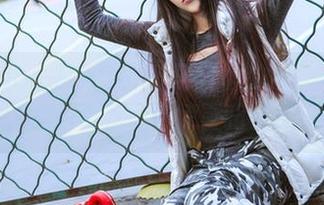 TouTiao头条女神 – 马丽华的短裤写真集，图册背后藏着惊喜和俏皮！