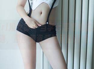 TuiGirl推女郎 – 当李七喜和她的眼镜相遇，原图和资源的双重诱惑！