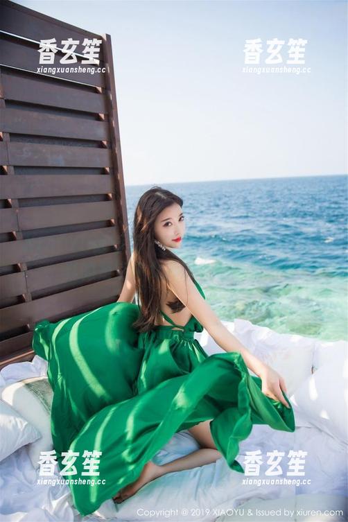 XIAOYU语画界 - 图集中的私房空姐章芃芃，真的是空中女神吗？让我来看看！