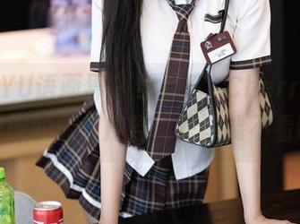 XIAOYU语画界 – 绯月樱_Cherry真的是制服的最佳广告，原图能不看吗？