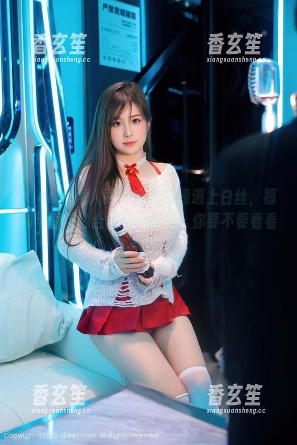 Xiuren秀人网 - 当周媛媛遇上白丝，福利与图包融合的奇妙时刻，你要不要看看？