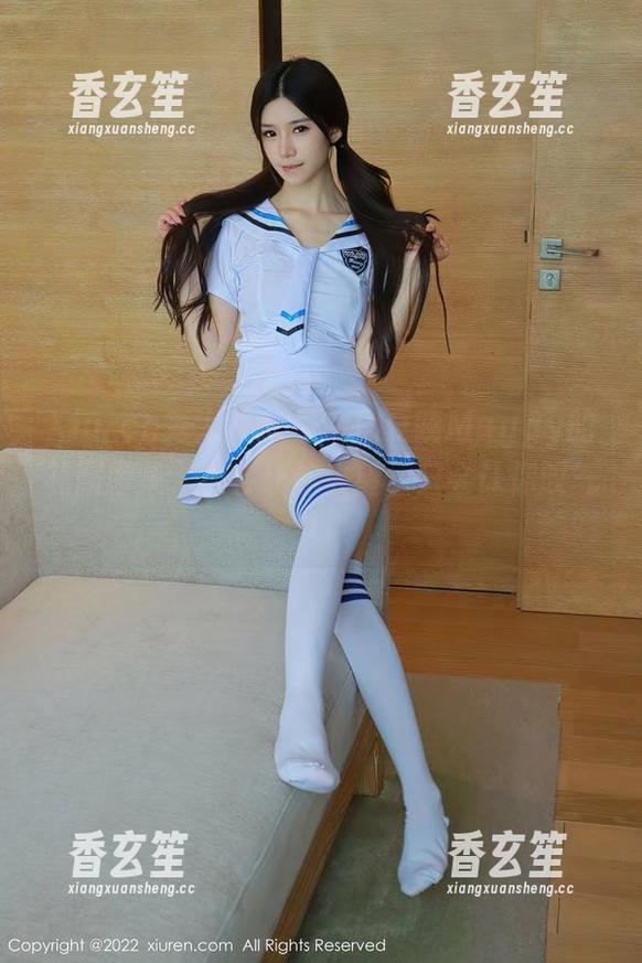 Xiuren秀人网 - 最新！夏晓Maggy的礼服图集，不会让你失望，只会让你叹气！