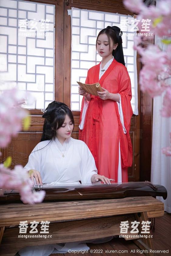 Xiuren秀人网 - 不只是一件皮衣，爱酱里的高清写真告诉你女人的力量