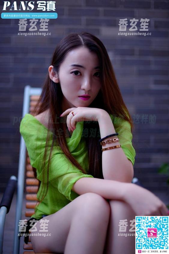 pans - 戴上眼镜的苏琪，竟然...这样的写真全集你绝对想不到！