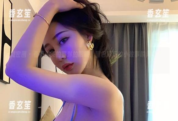 微密圈 - 看不爱笑的赛琳的眼镜，图包背后的小故事瞬间吸引了我！