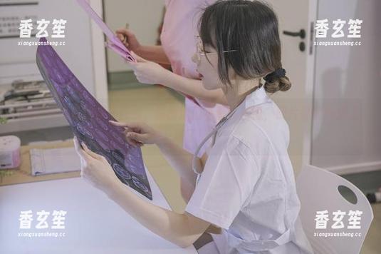 看了云溪溪的旗袍百合，原图你们不看会后悔，照片里的气质太迷了！