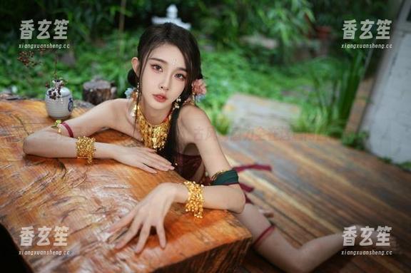 当妲己遇上余多多Dudu：古风诱惑力全在这篇网盘作品！