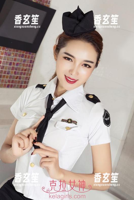 克拉女神 - 当校园遇上佳莹，照片里的青春气息扑面而来！