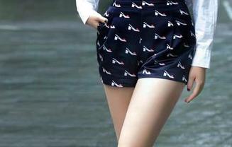 推女郎 – 奶牛合集又来了！何奕恋更新的那个甜蜜瞬间，你绝不想错过！
