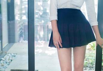 推女郎 – 更新！吻熙的粉色风情，原图看起来居然这么飘逸？