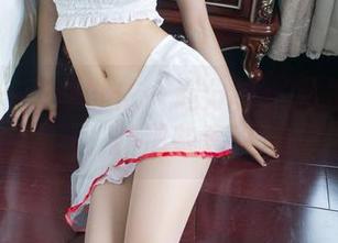 推女郎 – 和赵惟依一起分享：私拍裤里丝的那些事