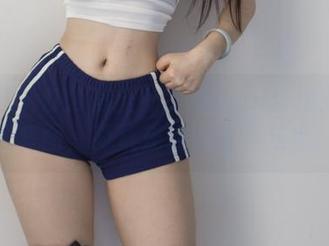 微密圈 – 办公室里的文茜cool：这些资源和套图，简直是职场生存法宝！