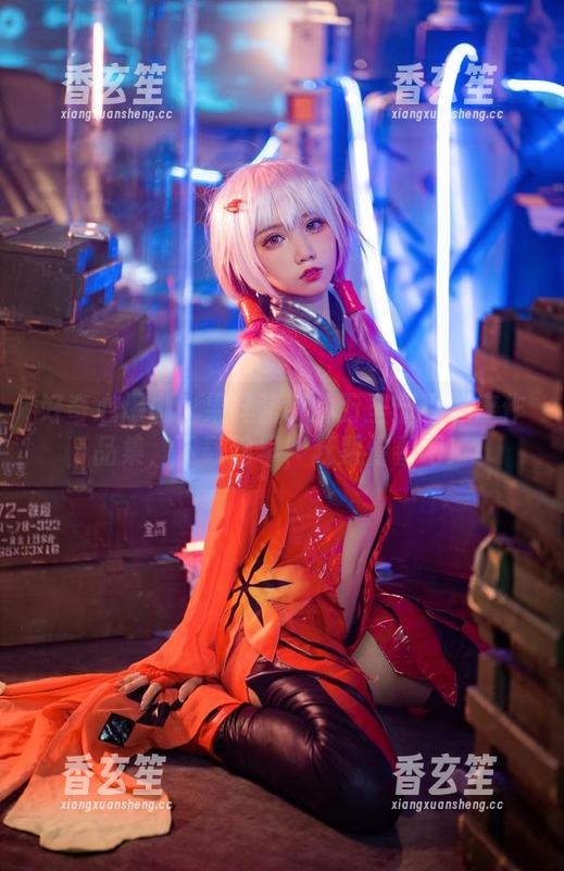 果咩酱w 好奇心爆棚!果咩酱w的万圣节小恶魔作品集,下载趁早,赶紧看看吧!