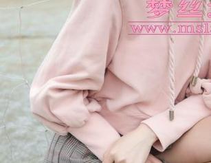 梦丝女神 – 雪馨的私拍新作：奶牛的世界，别得意太早！我还没看够呢！