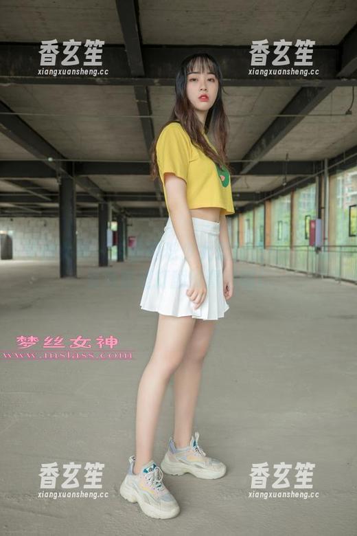 梦丝女神 - 香萱网球少女最新美图：这身姿简直是打翻的青春啊！