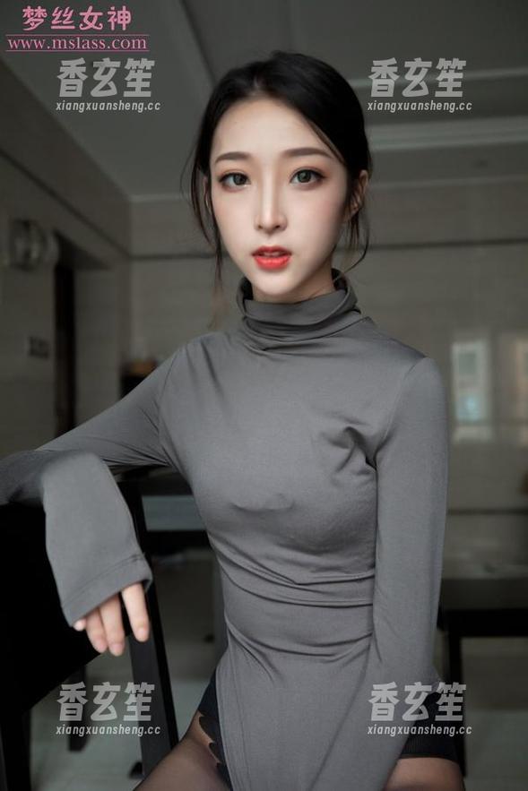梦丝女神 - 魏婷婷女王的图包，真想把每一张都放到墙上，分享的不仅是图还有心情！
