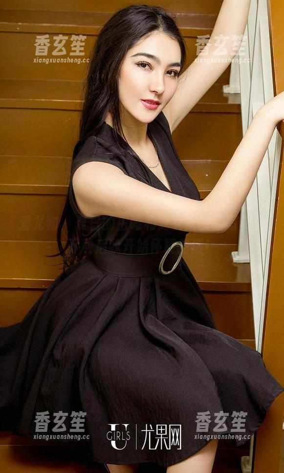 爱尤物 - 夏日的虫鸣和龙女宝宝的写真，下载后我开始怀疑生活！