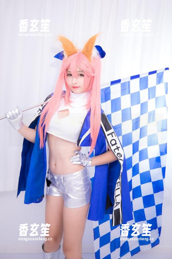 绝对女仆？神楽坂真冬写真分享，让你也想加入这个奇妙的世界。