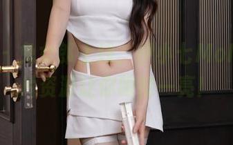 秀人网 – 兔女郎上线，伊小七MoMo的图片资源让你眼前一亮！