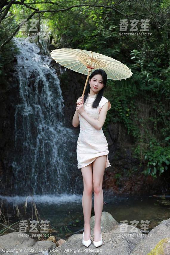 秀人网 - 大白兔吖的女仆风格，免费图片给你带来无限欢乐，你绝对不想错过！