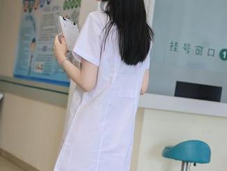 秀人网 – 宋KiKi的丝袜美图，让你的资源库惊喜不断！