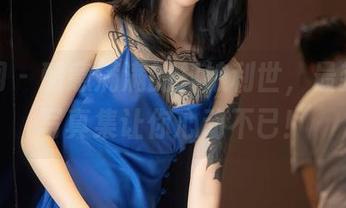 秀人网 – 醋意满满的抖娘利世，最新厨娘写真集让你心动不已！