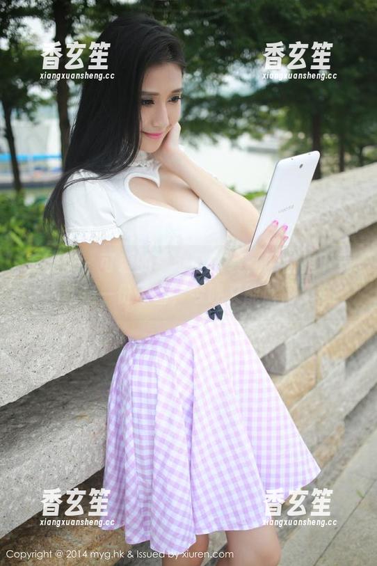 美媛馆 - 可爱的李可可来袭，网盘里下载她就是一份惊喜，今晚又能解闷了！