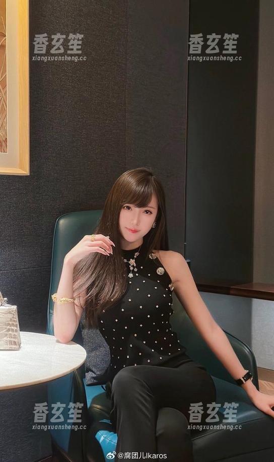 有了腐团儿Ikaros的这个免费资源，尼禄·克劳狄乌斯也能照亮你的小黑屋！