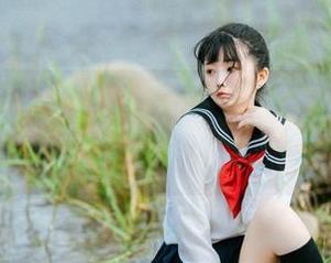 落落Raku的厨娘档案：cos美味的同时，谁还记得盐在哪？