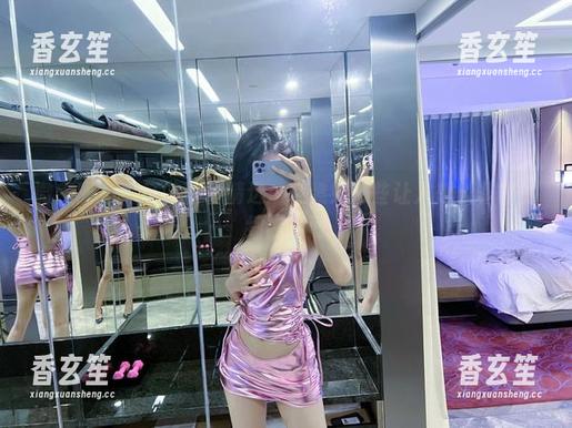 微密圈 - 葛征的剧情精选：瞧瞧她那些让人想入非非的细腻瞬间