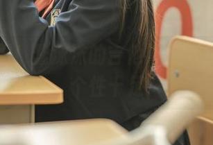 私房原图！蠢沫沫的吉他妹妹，就是这么个性十足