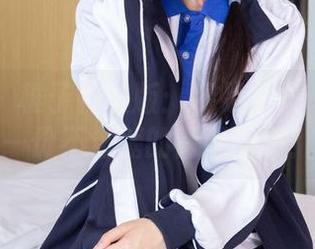 袜啵啵 – 稚予花絮版：裸足全集——下载一份不含糖的青春甜蜜！