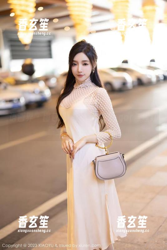 语画界 - 图包揭秘！杨晨晨sugar与猩红镂空网袜的禁忌美学