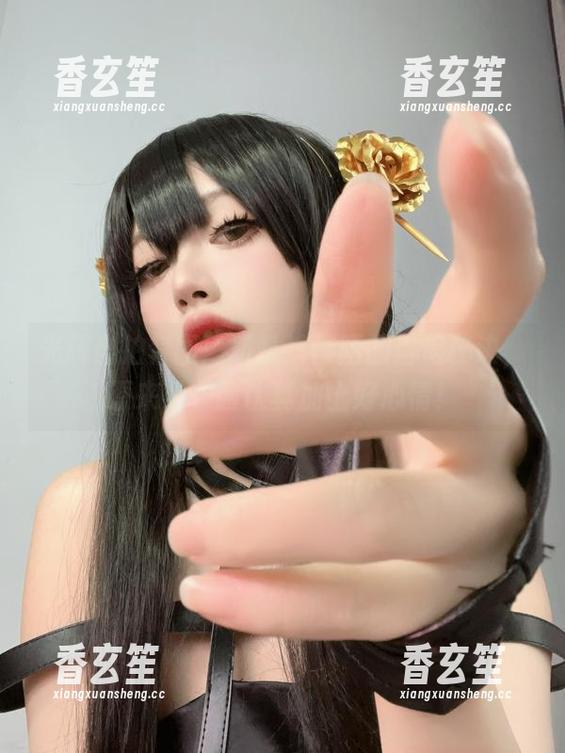 光辉自拍套图：趴趴捣蛋陌的自信秘诀，原来是一脸认真加上好心情！