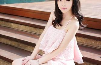 青豆客 – 牛仔裤的魅力，莫雅淇的高清写真，谁说只会穿衣服的女人没故事？