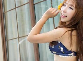 魅妍社 – 九儿和她的丝袜——这写真集果然不简单，果然吸引。